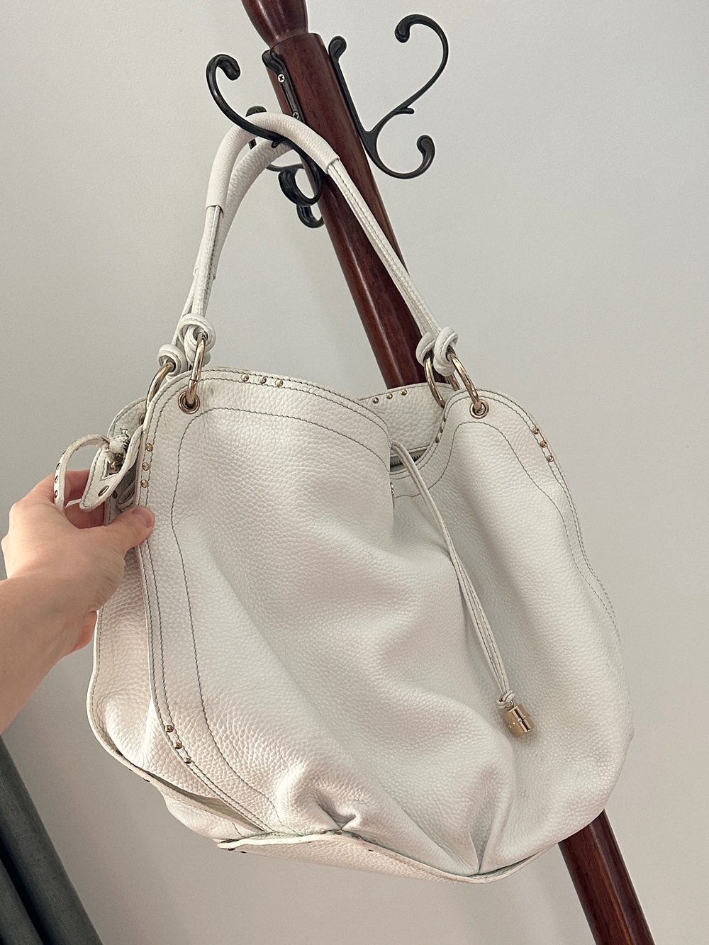 Women’s Soft Pebbled Leather Shoulder Bag in White